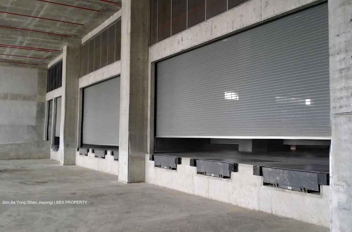 Jalan Buroh (D22), Warehouse #619415481